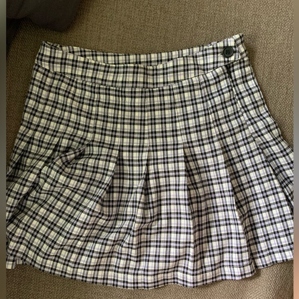 plaid skirt